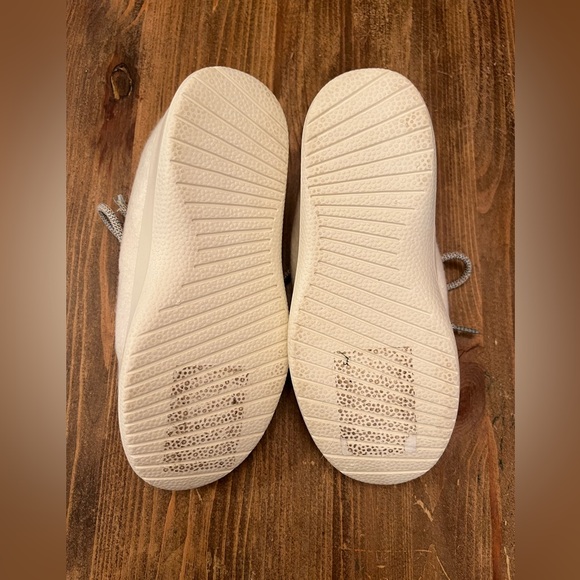 Allbirds kids size 13 - Picture 3 of 4